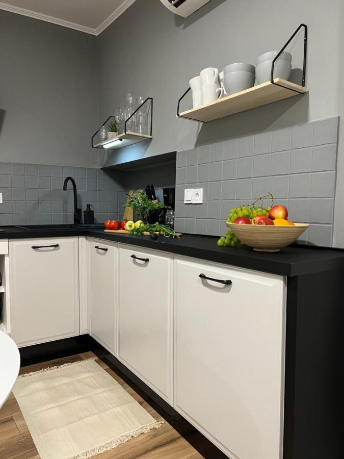Cinderella Apartment With Free Parking Pula Exterior photo