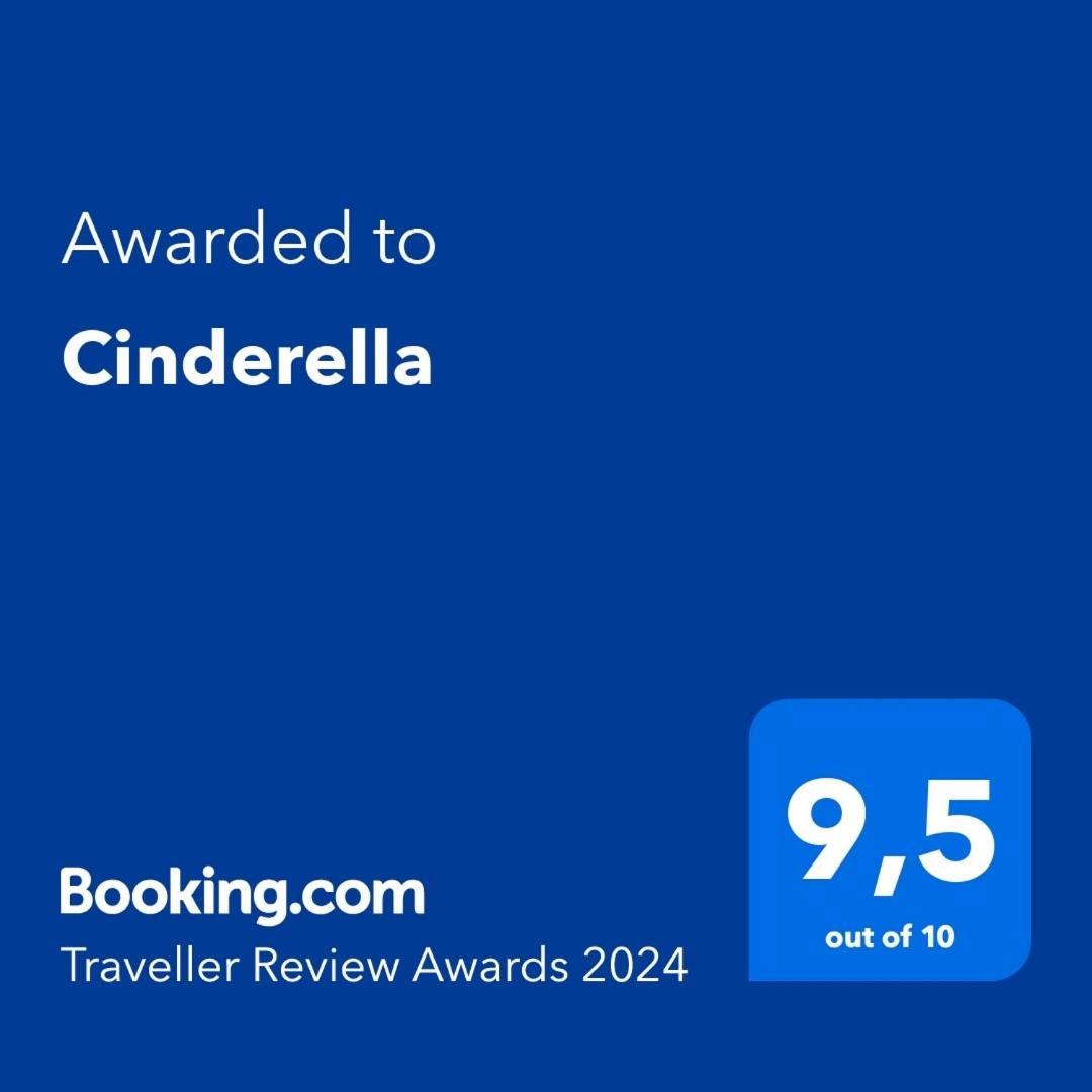 Cinderella Apartment With Free Parking Pula Exterior photo